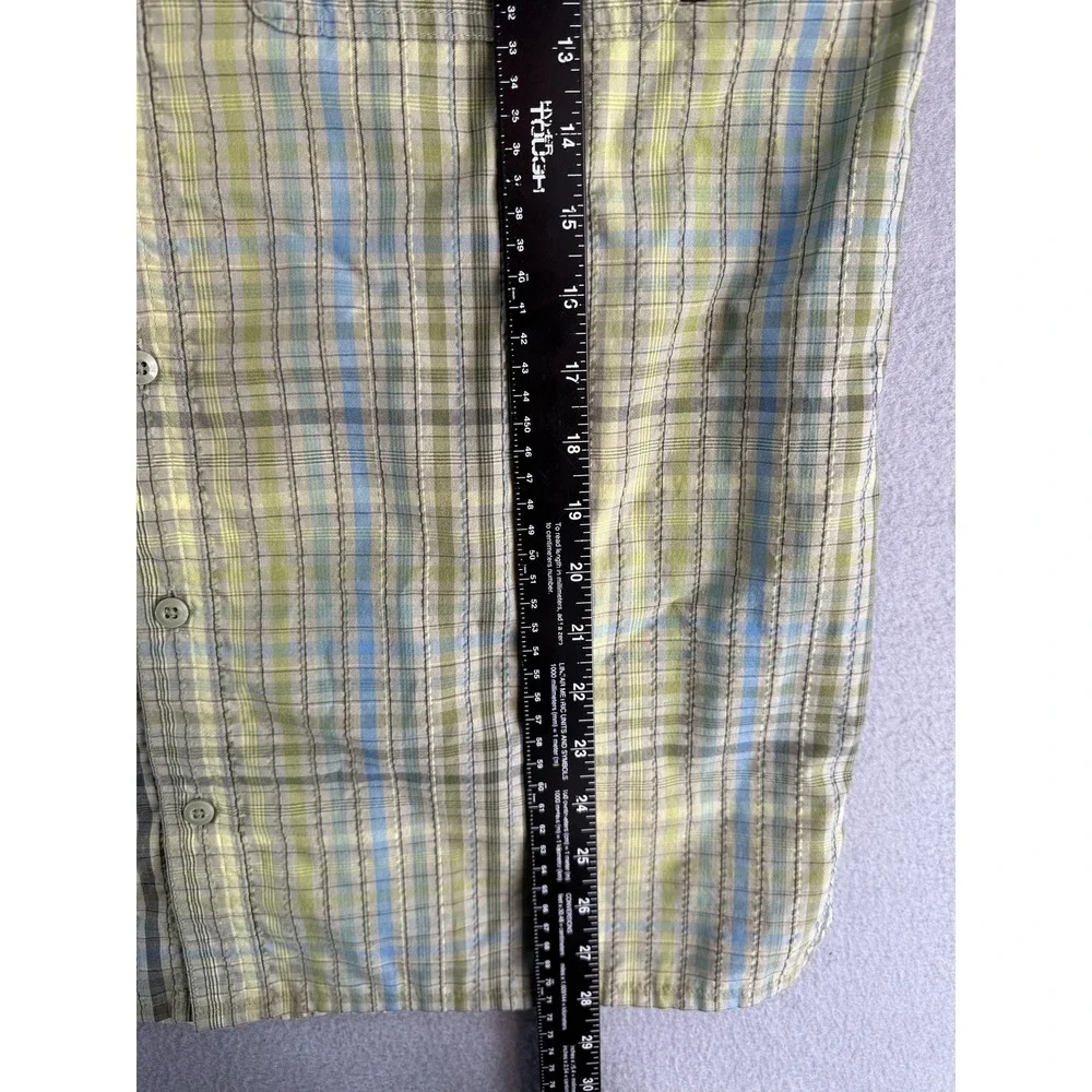 Patagonia Shirt Mens M Green Plaid Short Sleeve Button Up Lightweight Casual